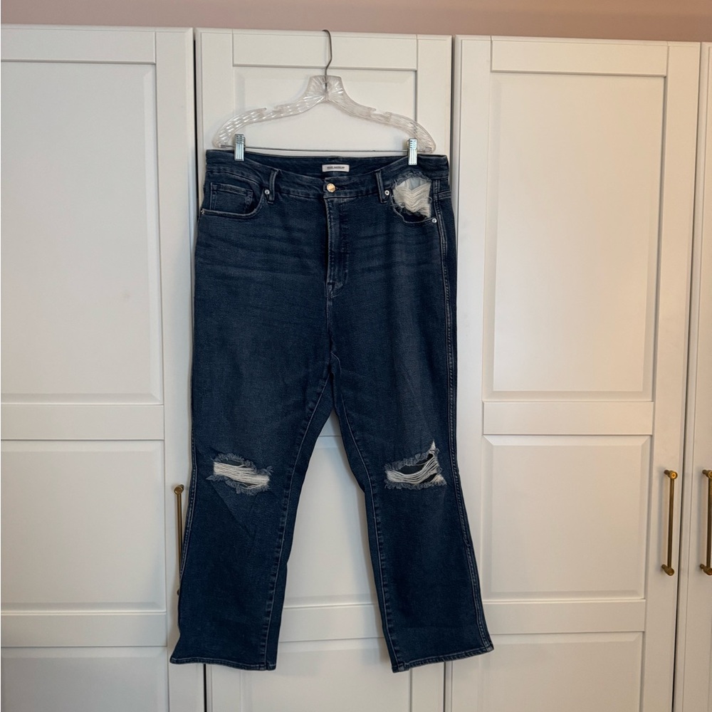 Good American Good Curve Distressed Jeans